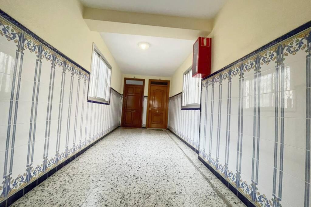 Almeria Sol Y Sur Apartmento - Netflix Y Parking Gratuito المظهر الخارجي الصورة
